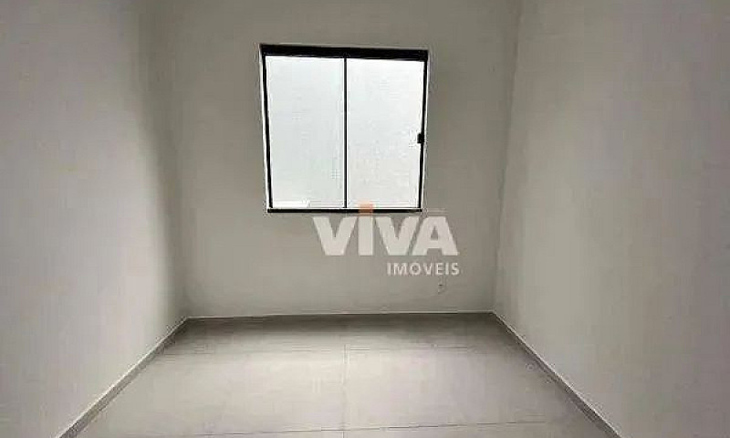 Casa Com 3 Dormitóri...