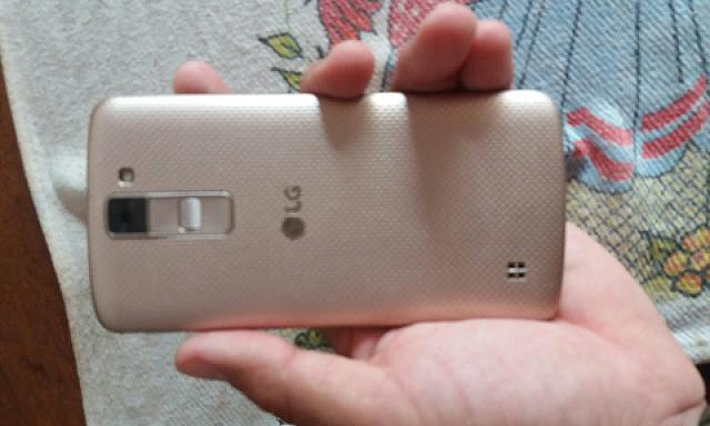 Celular Lg K8...