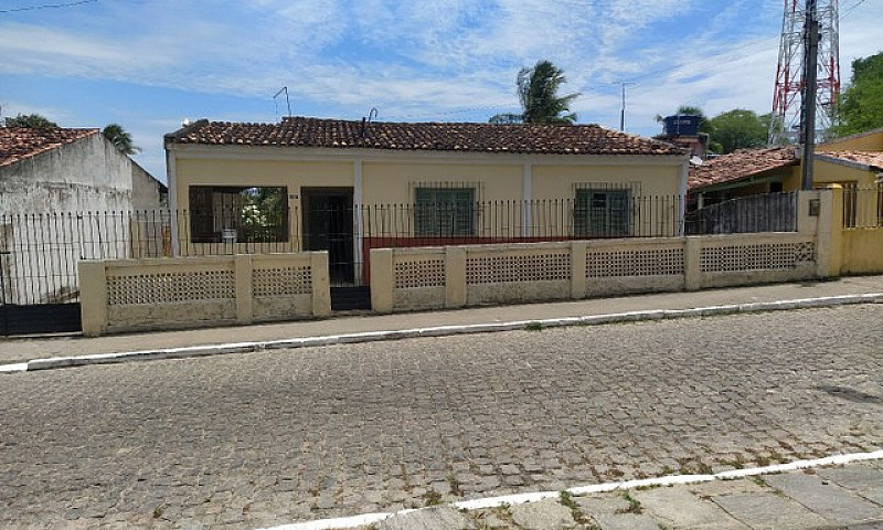 Excelente Casa, Próx...