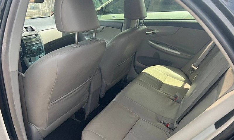 Toyota/Corolla Xei 2...