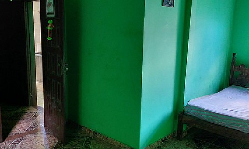 Aluga-Se Kitnet Em V...