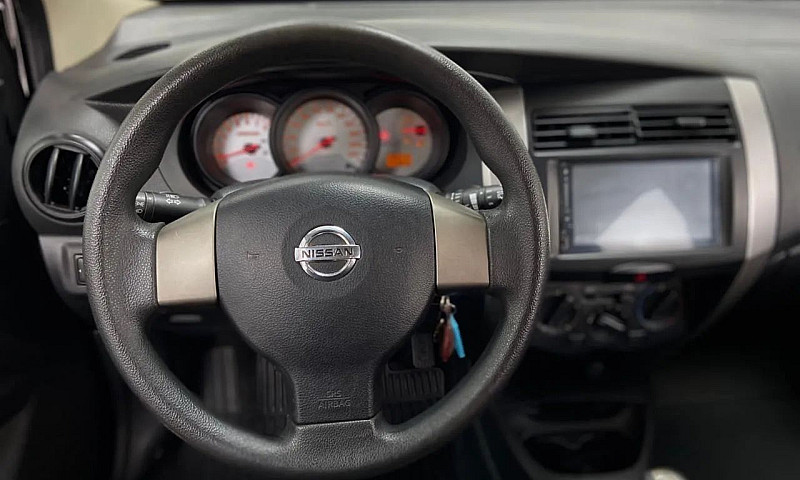 Nissan Livina 1.6 16...