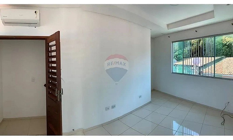 Casa No Centro De Ma...