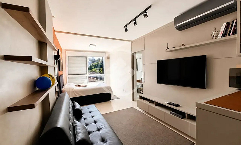 Loft / Studio - Cent...