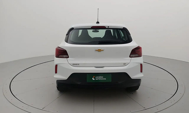 Chevrolet Onix Hatch...