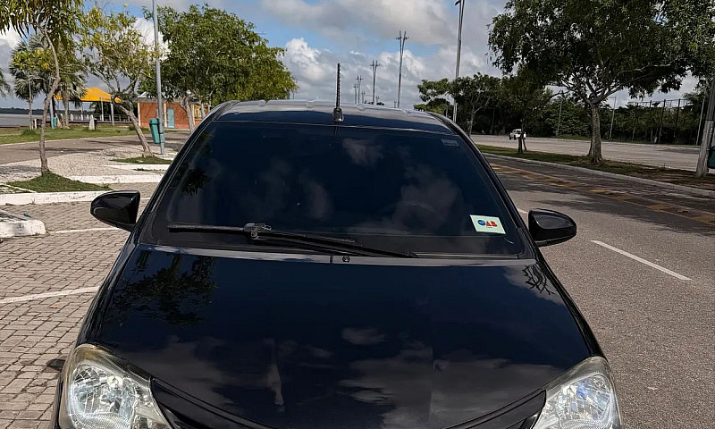 Toyota Etios Xs 1.5 ...