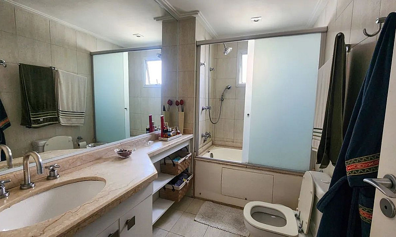 139 M², 3 Suítes, 2 ...