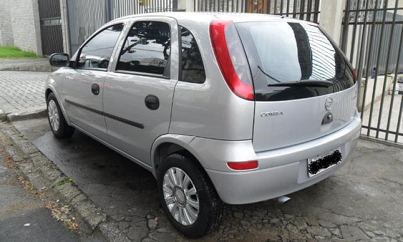 Gm - Chevrolet Corsa...