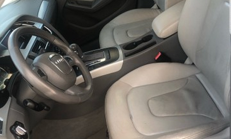 Audi A4 2012 Exclusi...