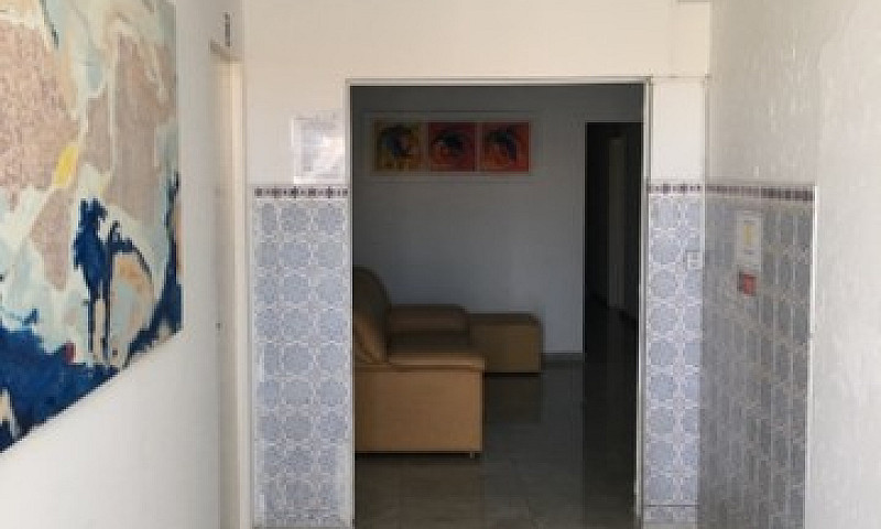 Alugo Quarto Próximo...