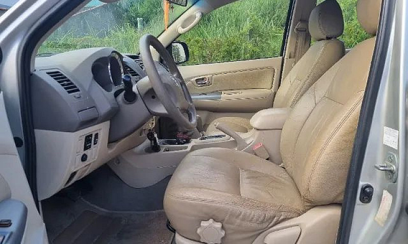 Toyota Sw4 2006 Dies...