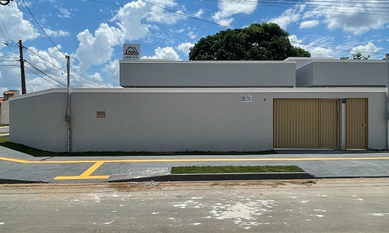 Casa 3 Quartos Com S...
