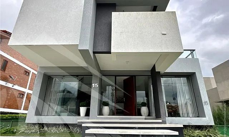 Casa Em Condomínio D...