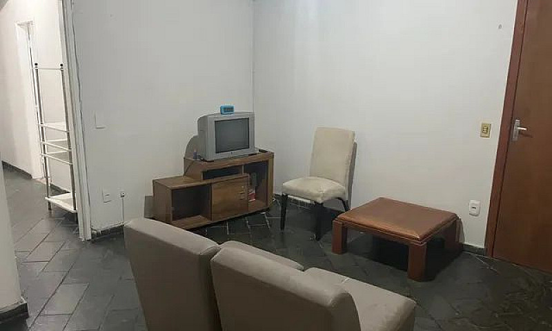 Quarto De República ...