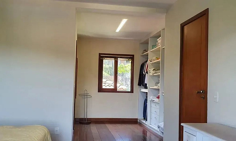 Imóvel Para Venda Po...