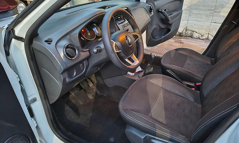 Renault Logan Zen Fl...