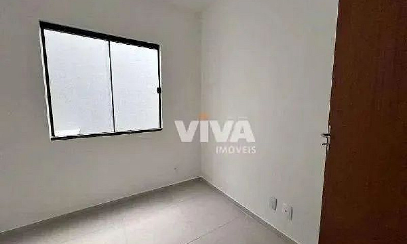 Casa Com 3 Dormitóri...