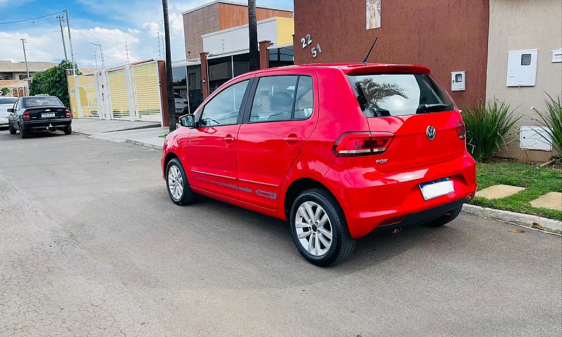 Volkswagen Fox Conne...
