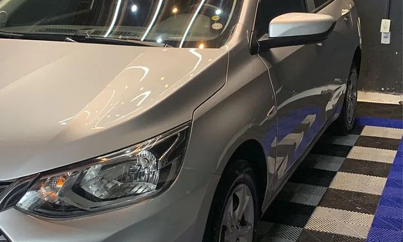 Chevrolet Onix Hatch...