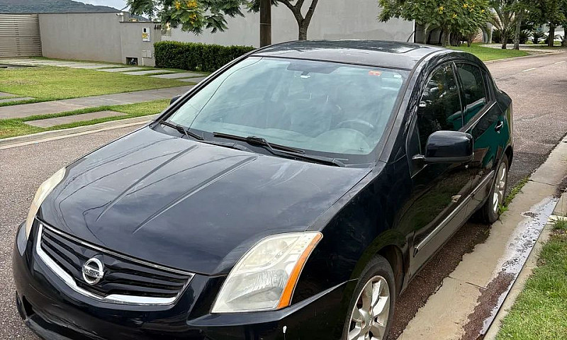 Nissan Sentra Sl 2.0...