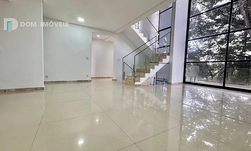 Casa Alto Padrão Com...