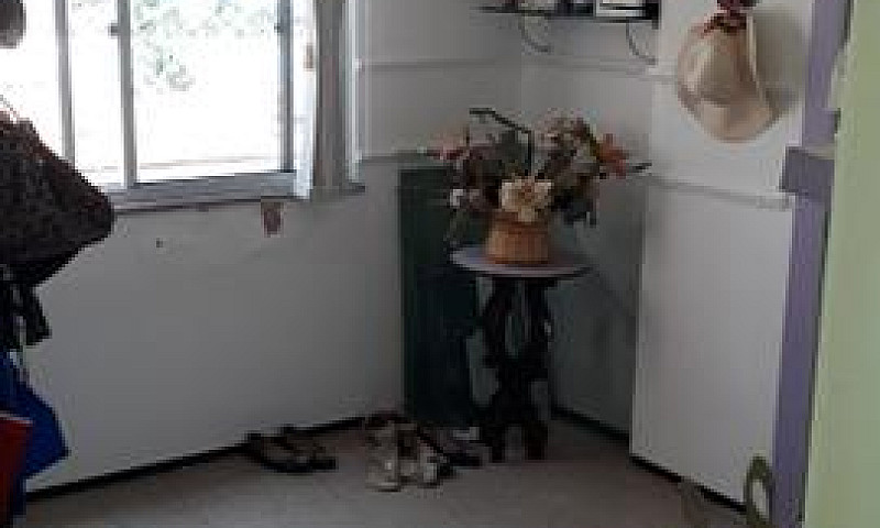 Quarto No Meireles C...