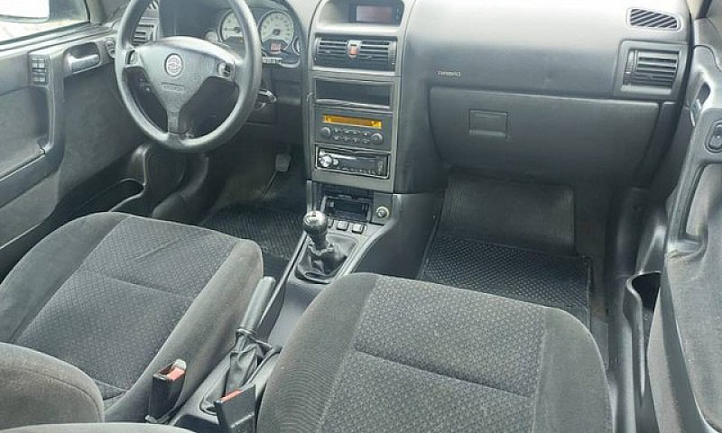 Chevrolet Astra Adva...