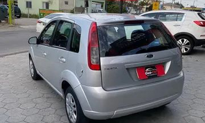 Ford Fiesta 1.6 Hatc...