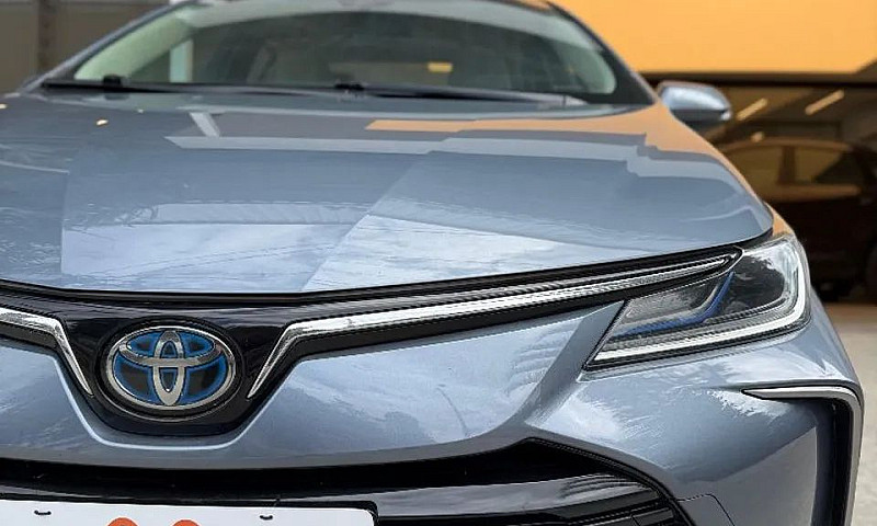 Toyota Corolla Altis...