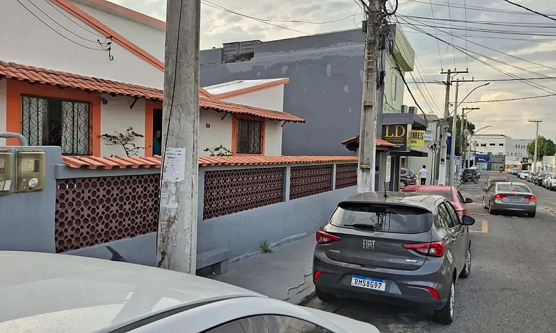 Linda Casa Com 5 Qua...