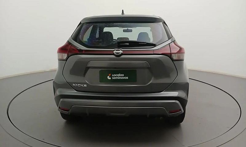 Nissan Kicks Sense 1...