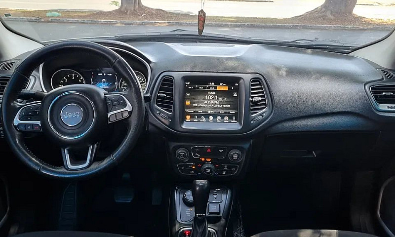 Jeep Compass Longitu...