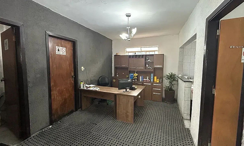 Casa Com 2 Dormitóri...