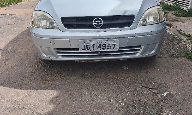 Chevrolet Corsa Hat....