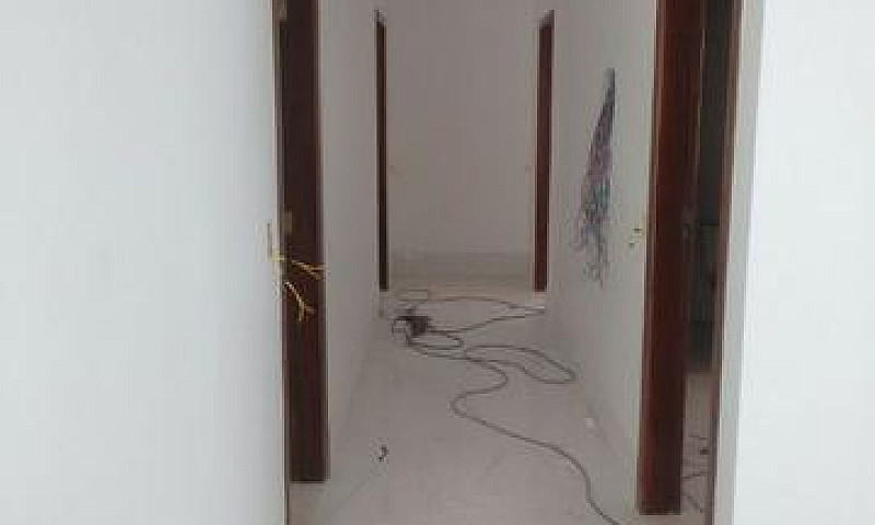 Casa Nova Moderna De...