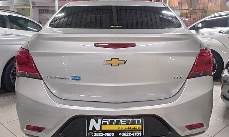 Chevrolet Prisma Ltz...