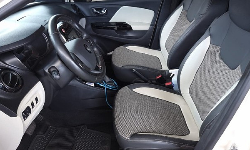 Renault Captur 2020...