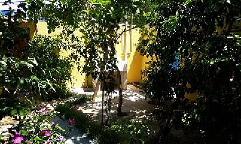 Mf - Casa Em Bairro ...