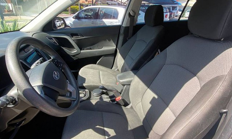 Hyundai Creta Attitu...