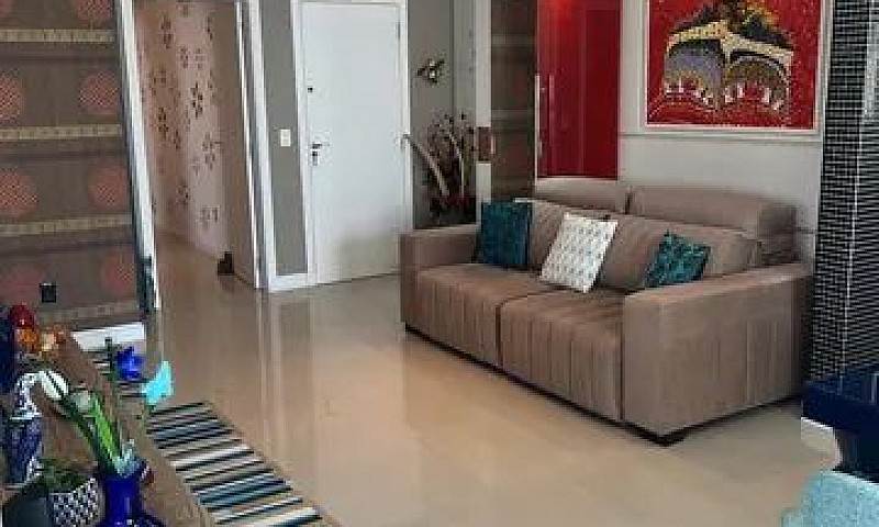 Excelente Apartament...