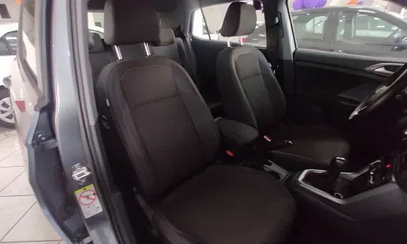 Volkswagen T-Cross 1...