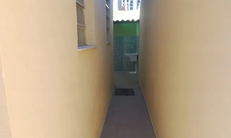 Linda Casa De Vila...