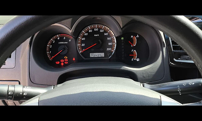 Hilux Srv 3.0 2012 C...