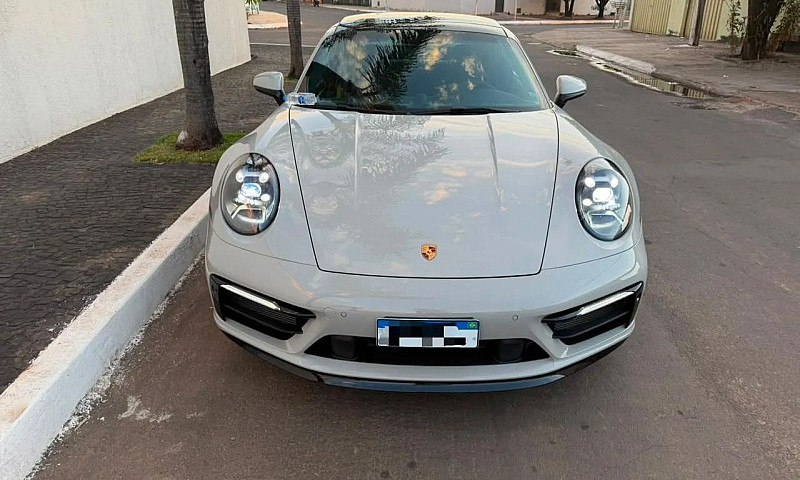 Porsche 911 Carrera ...