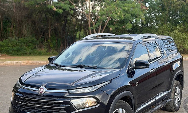 Fiat Toro Volcano 2....