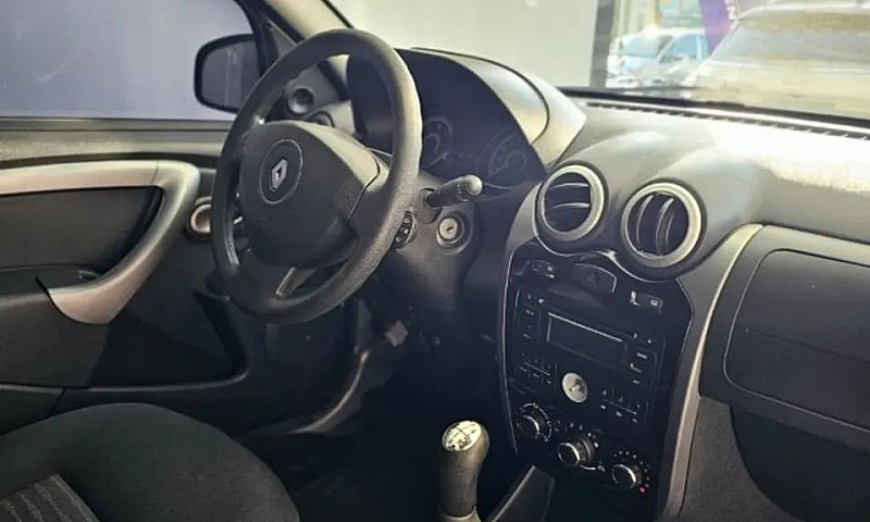 Renault Sandero Expr...