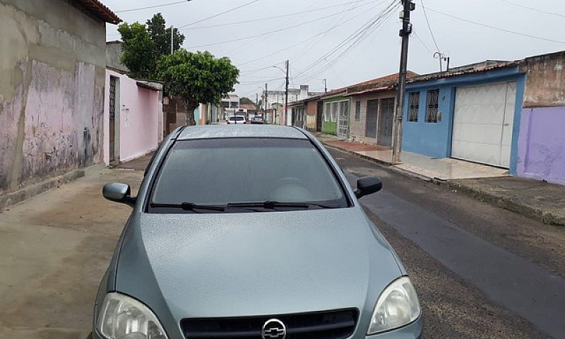 Corsa 1.0 - 4 Portas...
