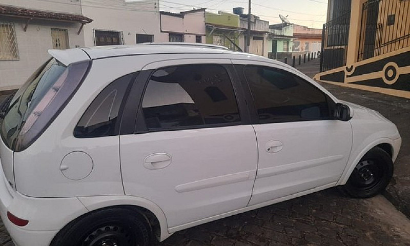 Corsa Hatch ...
