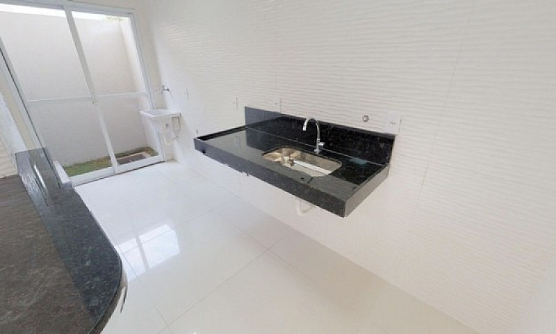 Casa Em Condomínio...