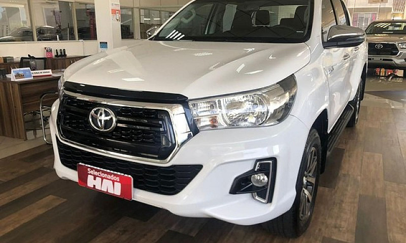 Toyota Hilux 2.8 Srv...